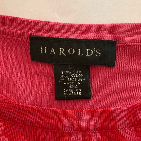 Harold's 3/4 Sleeve Silk Blend Floral Knit Top Women's Size L Red Pink Pullover - Picture 2 of 6
